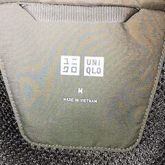 ユニクロ　ハイブリッドダウンパーカ　Mサイズの画像