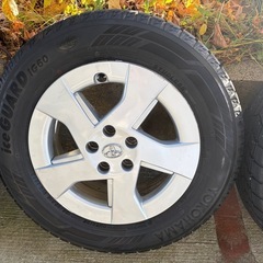 スタッドレス195/65R15ヨコハマプリウスの画像
