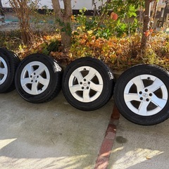 スタッドレス195/65R15ヨコハマプリウスの画像