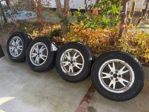 スタッドレス195/65R15ヨコハマプリウス (fujiyasu) 山ノ目のタイヤ