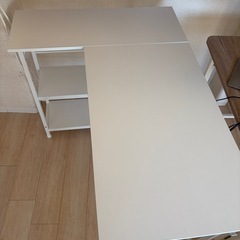 ワークデスクの画像