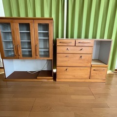 23年使用した食器棚を無料で差し上げますの画像