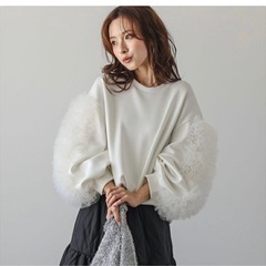 楽天購入！試し着のみ！フリル付きホワイトスウェットの画像