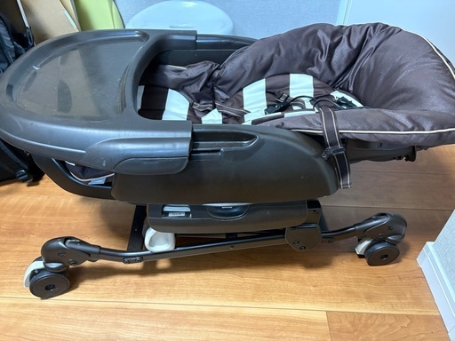 電動バウンサー）ネムリラ4キャス オートスウィング ロッタ