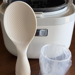 シャープ 炊飯器 2012年製 3合炊きの画像