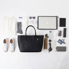 【新品未使用】tk.TAKEO KIKUCHI レザー調バッグ｜A4・PC収納可（定価6,930円）の画像