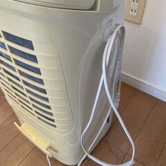 【お譲りします】空気清浄機能付除湿機の画像