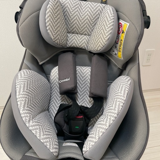 コンビ クルムーブチャイルドシート combi コンビ チャイルドシート
