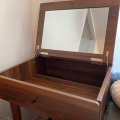 ドレッサーの画像