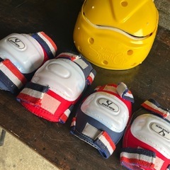 ローラースケート保護　ヘルメット　肘・膝プロテクター 子供用の画像