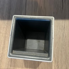 キューブデスクスタンド デジタル温度計付きペン立て, 時計・カレンダー機能搭載, デスクオーガナイザーの画像