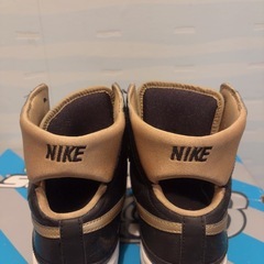 NIKE ハイカットシューズ②の画像
