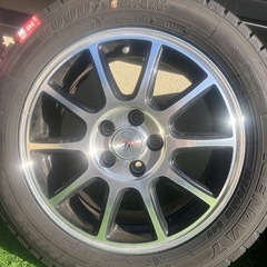 【すぐ使える】トヨタ/ホンダ車などに！185/60R15 スタッドレス・アルミホイールセット（アイスナビ7）の画像