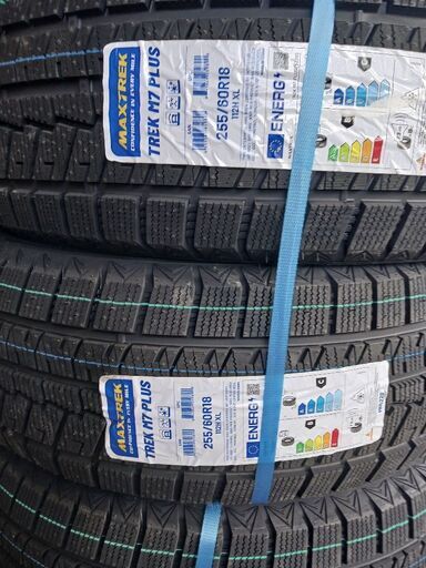 スタッドレスタイヤ