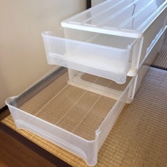 衣装ケース２つの画像