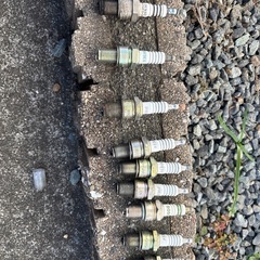 レーシングカートで使っていたスパークプラグの画像