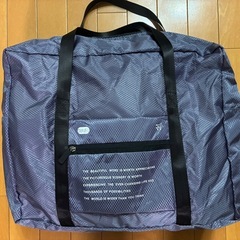 【新品未使用でお買い得❣️】折りたたみボストンバッグ（キャリーオンバッグ兼用） パープル大容量の画像