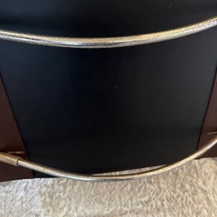 高級レザー　チェアの画像