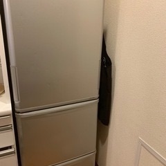 シャープ350L　冷蔵庫　左右開きの画像