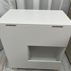 コスメワゴンの画像