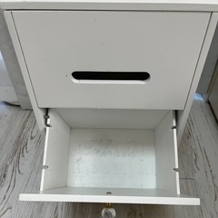 コスメワゴンの画像