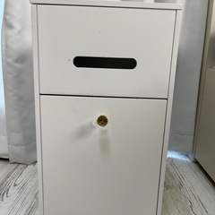 コスメワゴンの画像