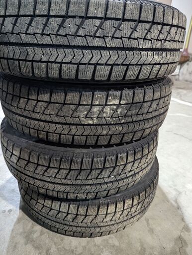 155/65R14 VRX ブリヂストンスタッドレス4本 (Yuu) 長野の車のパーツの