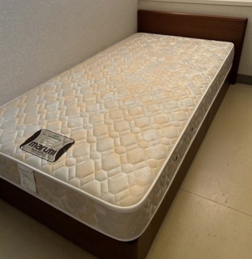 【使用感なし】マルニ木工製　シングルベッド