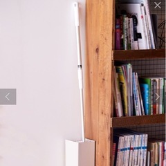 3COINS（スリーコインズ）床掃除ワイパー収納の画像