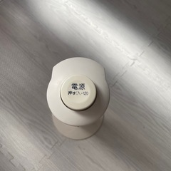 TEKNOSスリムカーボンヒーターの画像