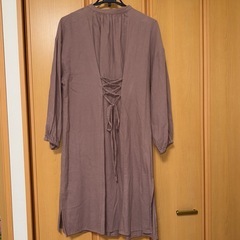 シャツワンピースの画像