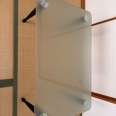 ガラス　ローテーブルの画像