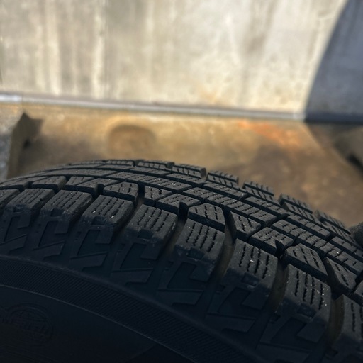 145/80R13アルミホイール付きスタッドレスタイヤ