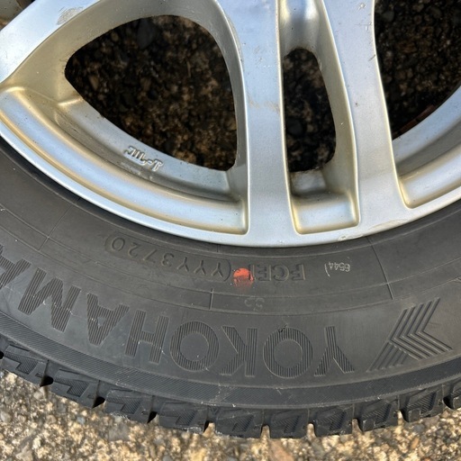 145/80R13アルミホイール付きスタッドレスタイヤ