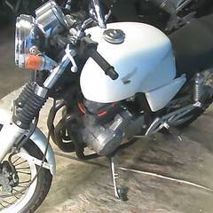 HONDA GB400TT 白 車検残R7/12月 エンジン始動確認 名変で乗れます 半額配送キャンペーン 現状渡し諸経費￥0- 横浜 P-Yard の画像