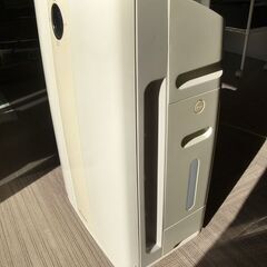 ダイキン　加湿機能付き空気清浄機　うるおい光クリエールの画像