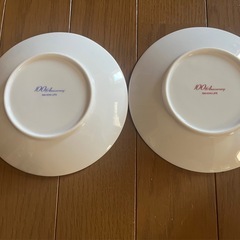 ミッキーとミニーのお皿の画像