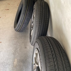 ジムニーJB64純正ホイール付きタイヤの画像