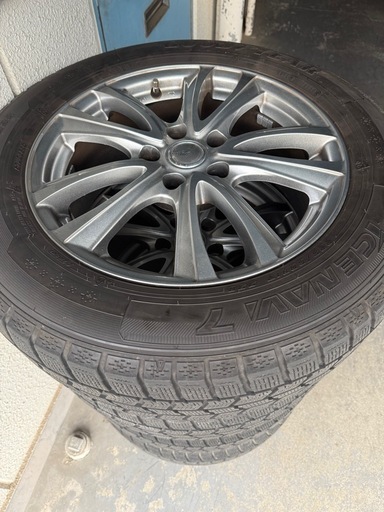スタッドレスタイヤ　17インチホイール　225/60r17