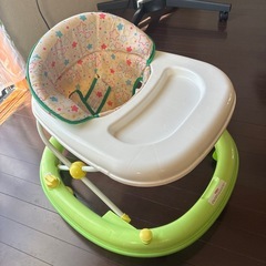 ベビー歩行器の画像