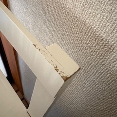 オシャレな白い椅子の画像