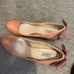 ILIMA ピンクシューズ24.5の画像