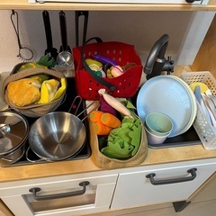 IKEA おままごとキッチンセット
の画像