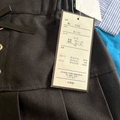 子供服シャツ＆スカートの画像
