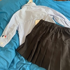 子供服シャツ＆スカートの画像