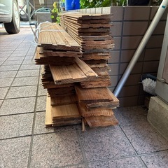 板たくさんの画像