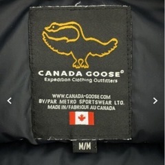 美品‼️
カナダグースメンズダウンベストの画像