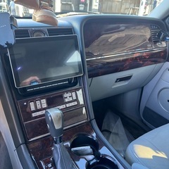 リンカーンナビゲーターの画像