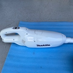 掃除機　makita充電式クリーナ CL107FD 小倉北区の画像