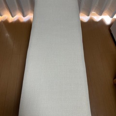 LOWYA ダイニングテーブルの椅子セットの画像